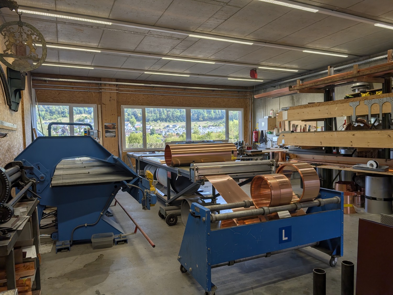 756m² workshop, photo 3 of 10