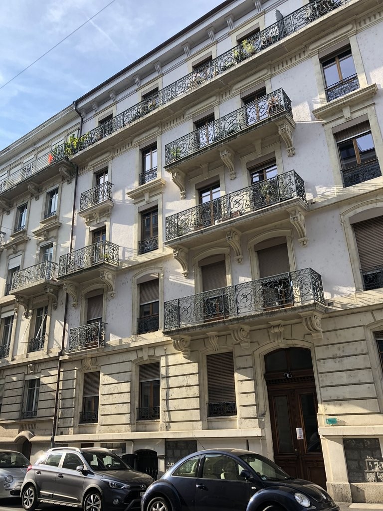 2 room apartment