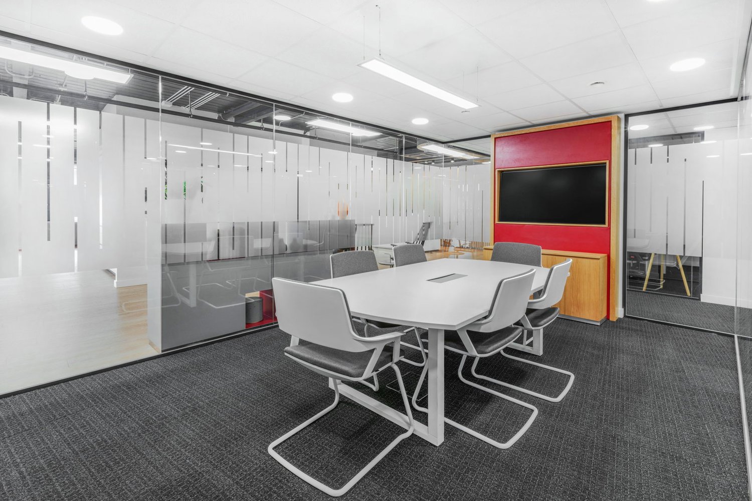 Office, photo 8 of 10