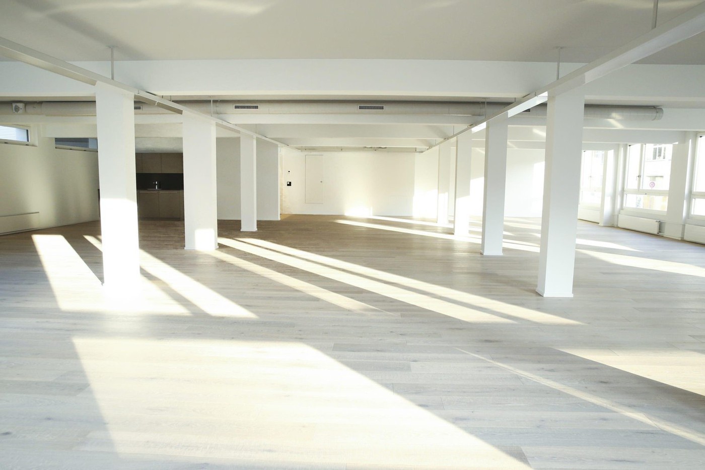 252m² office, photo 5 of 10