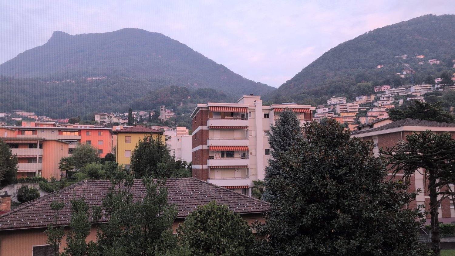 2 ½ rooms furnished flat