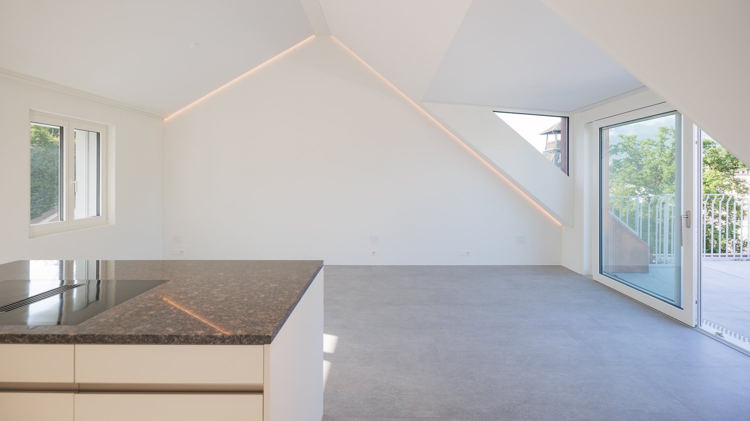 2 ½ rooms attic flat