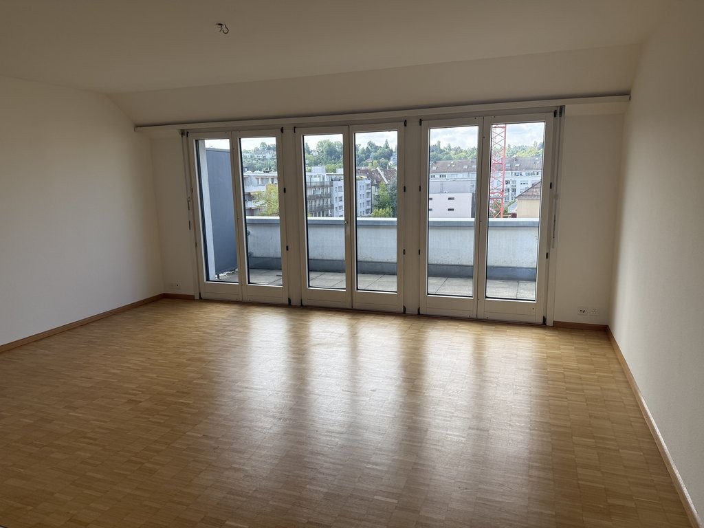 2 rooms apartment, photo 2 of 7