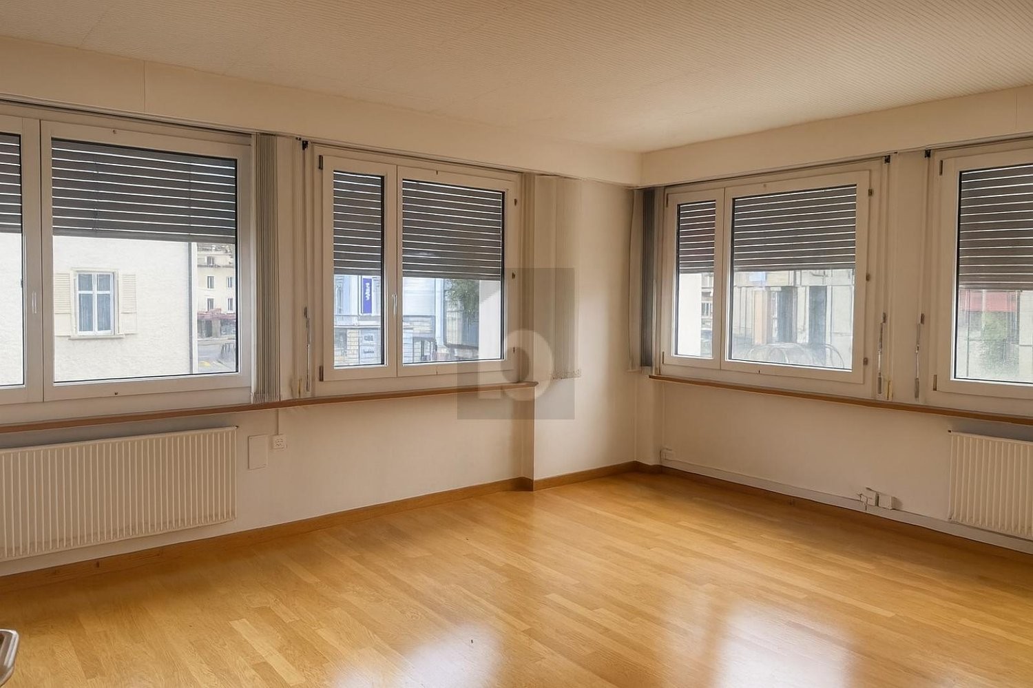 500m² office, photo 3 of 4