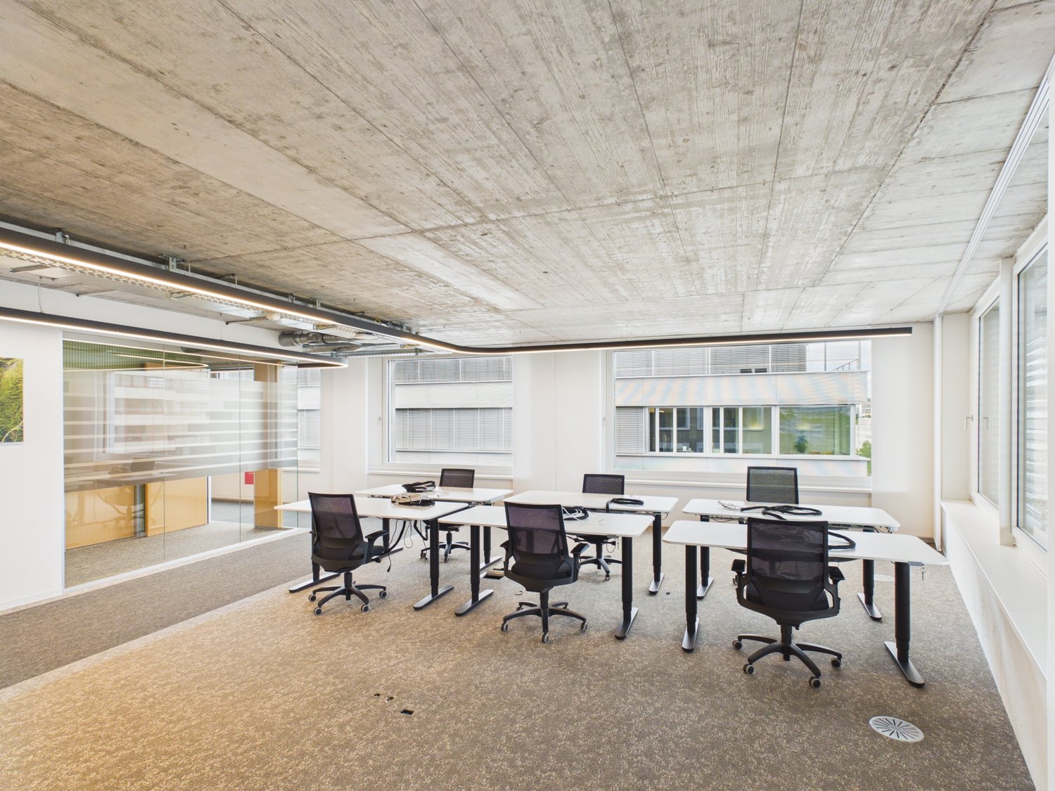 1190m² office, photo 6 of 10