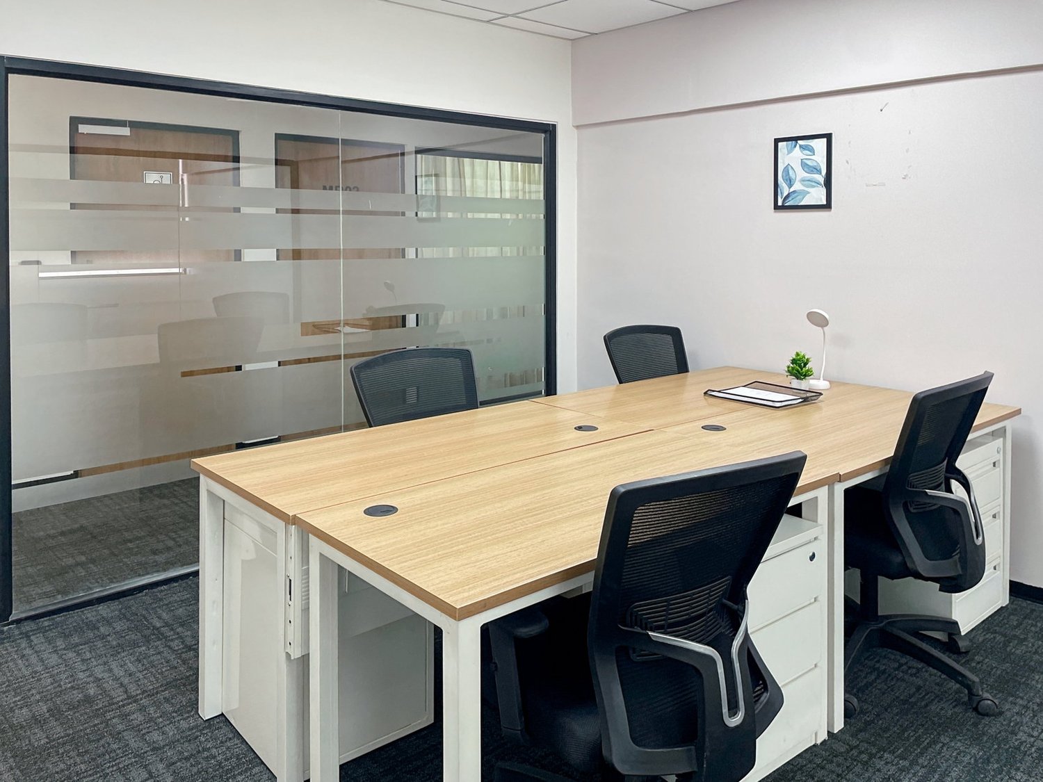 Office, photo 1 of 8