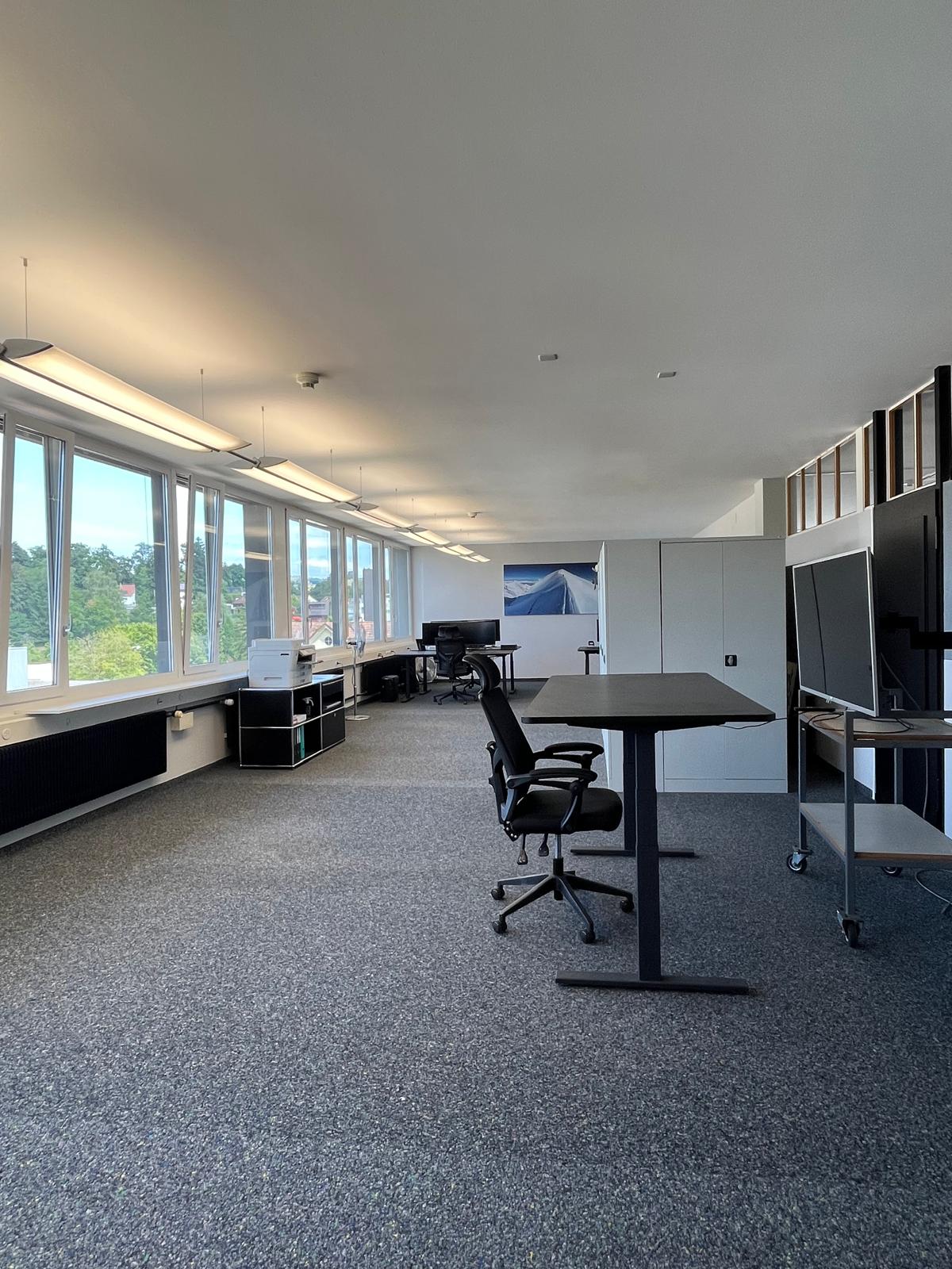 86m² office, photo 1 of 7