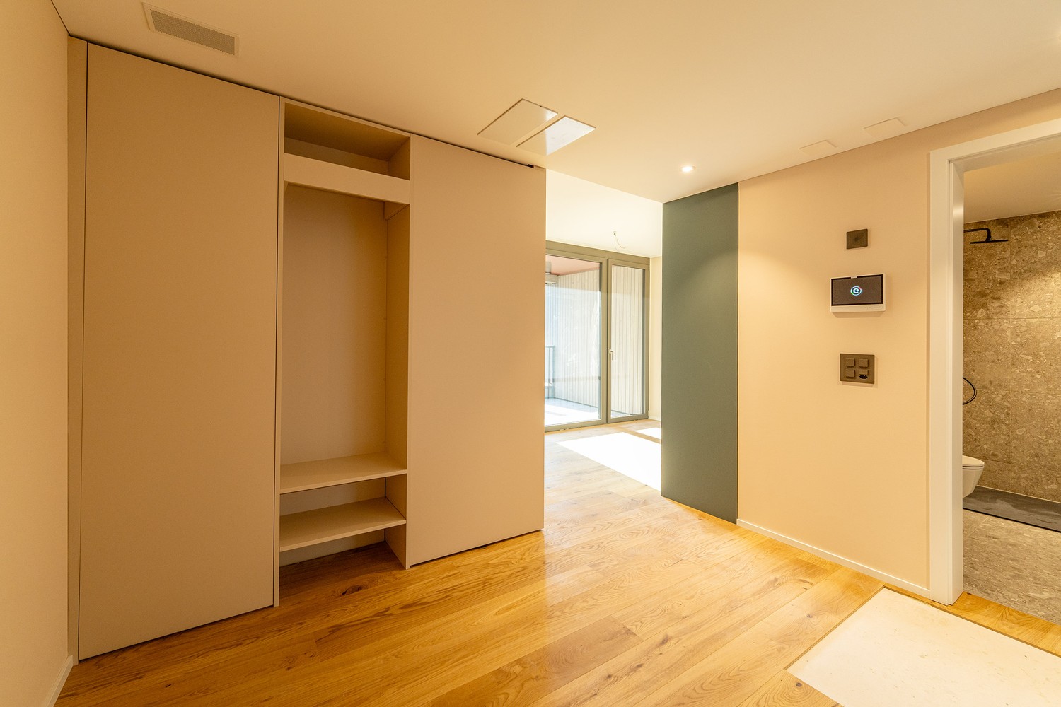 1 ½ rooms studio, photo 1 of 8