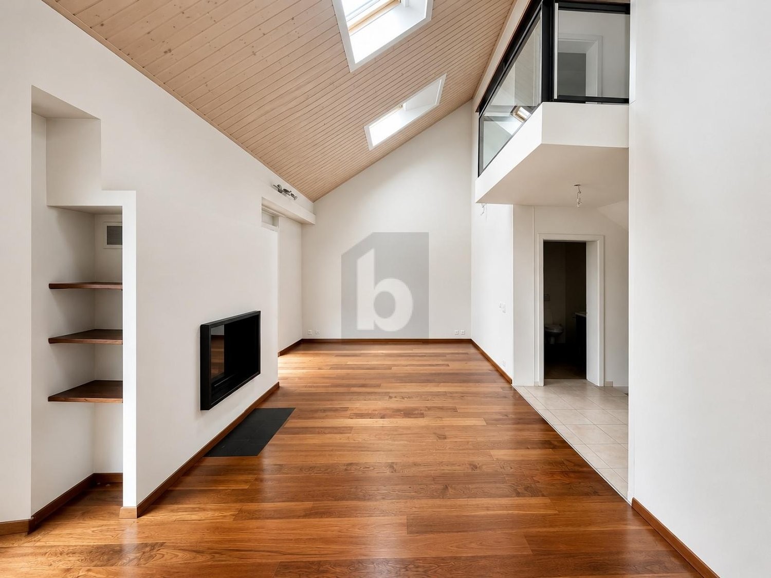 7 rooms roof flat