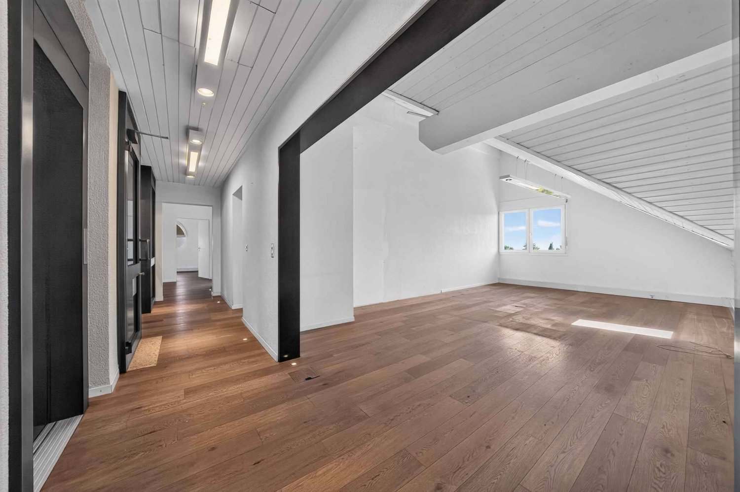 200m² office, photo 4 of 10
