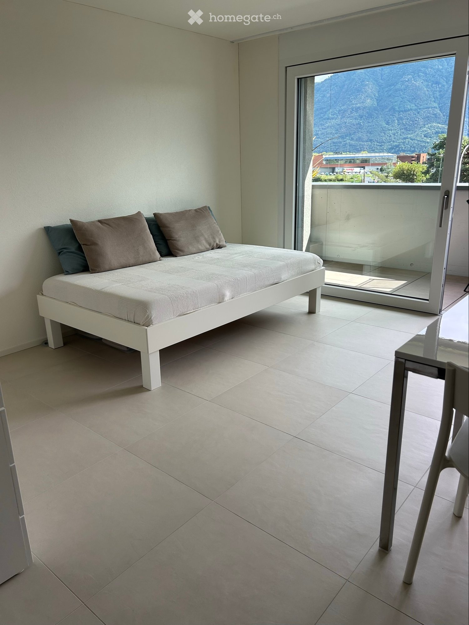 1 room apartment, photo 2 of 5