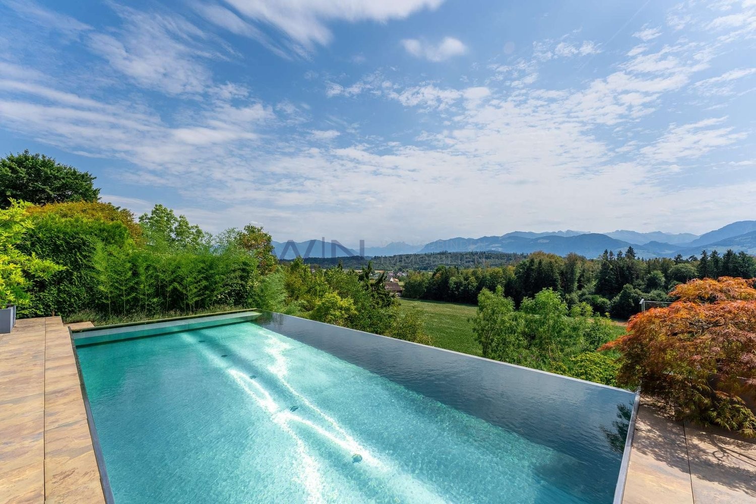 8 ½ rooms villa, photo 5 of 9