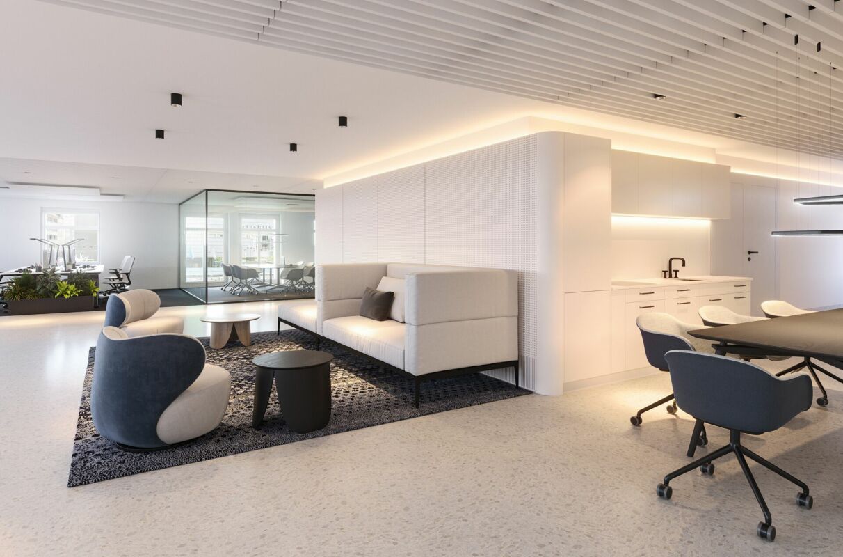 308m² office, photo 2 of 5