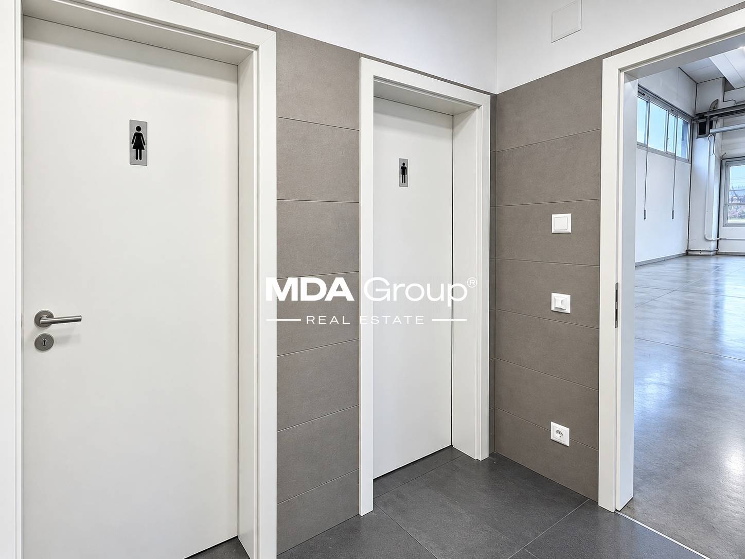 1500m² de local de stockage