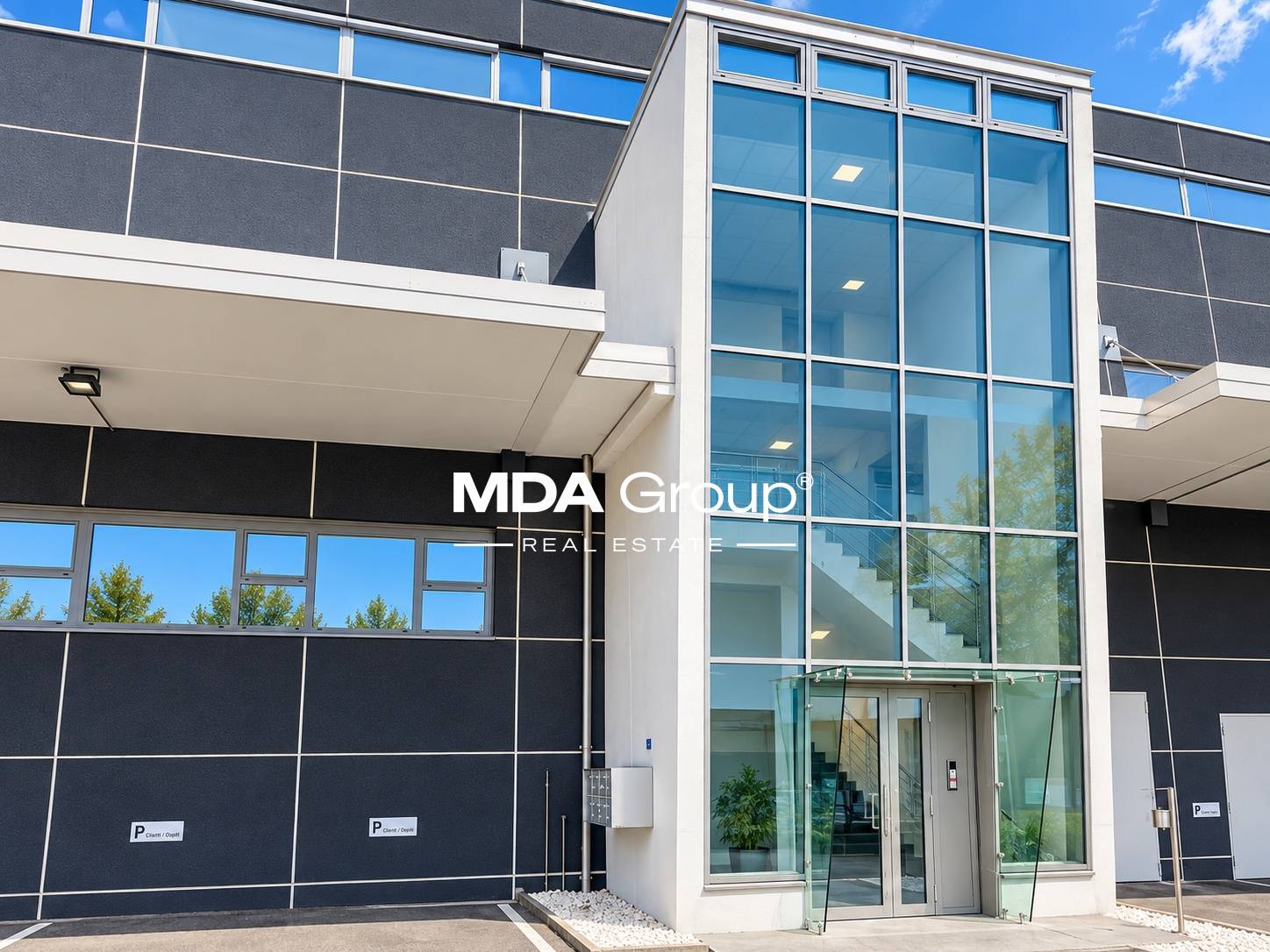 1500m² de local de stockage