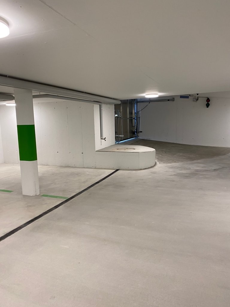 Underground slot