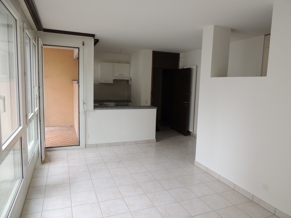 1 room apartment, photo 2 of 5