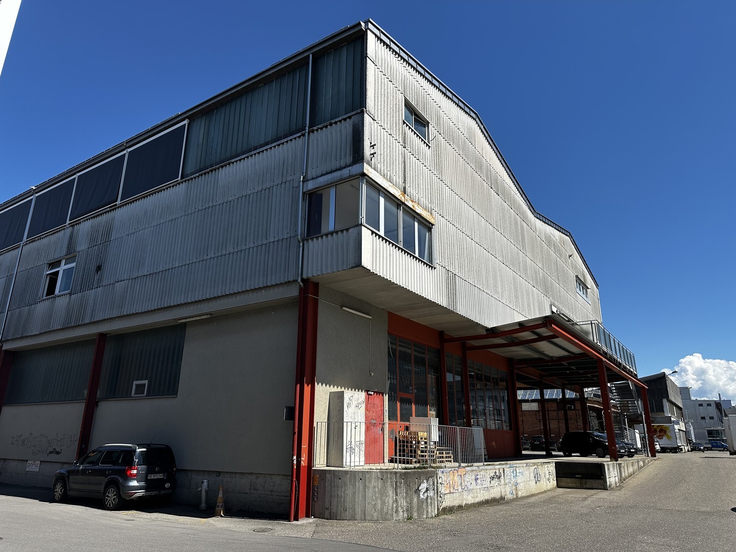 1740m² commercial, photo 9 of 10