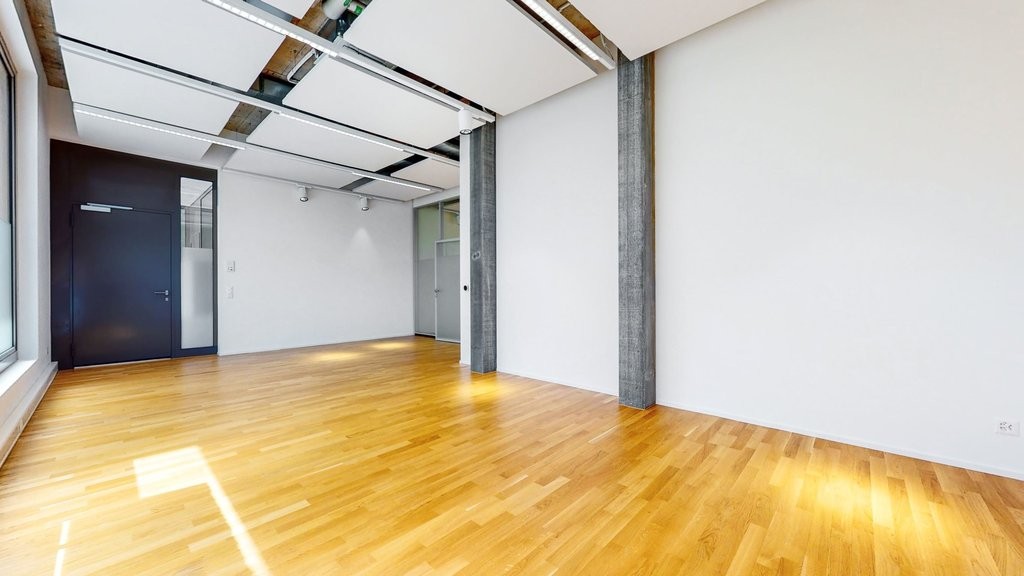 110m² shop, photo 8 of 8