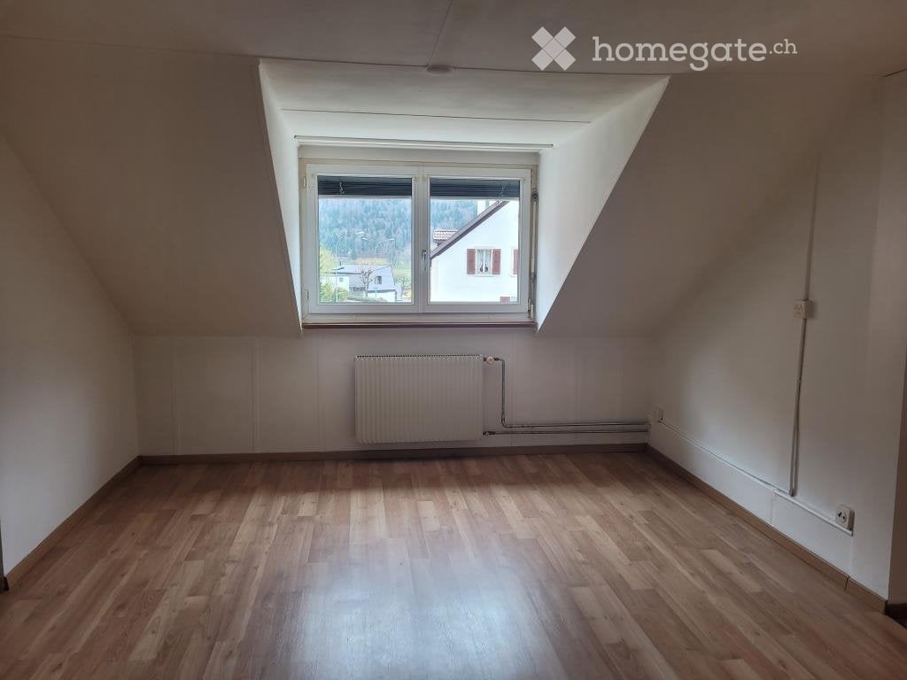 5 rooms apartment
