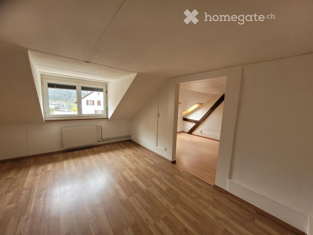 5 rooms apartment