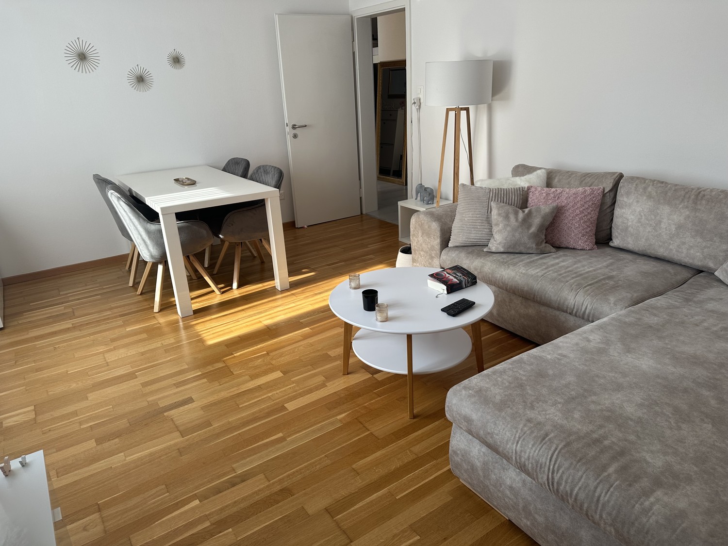 3 rooms apartment, photo 1 of 10