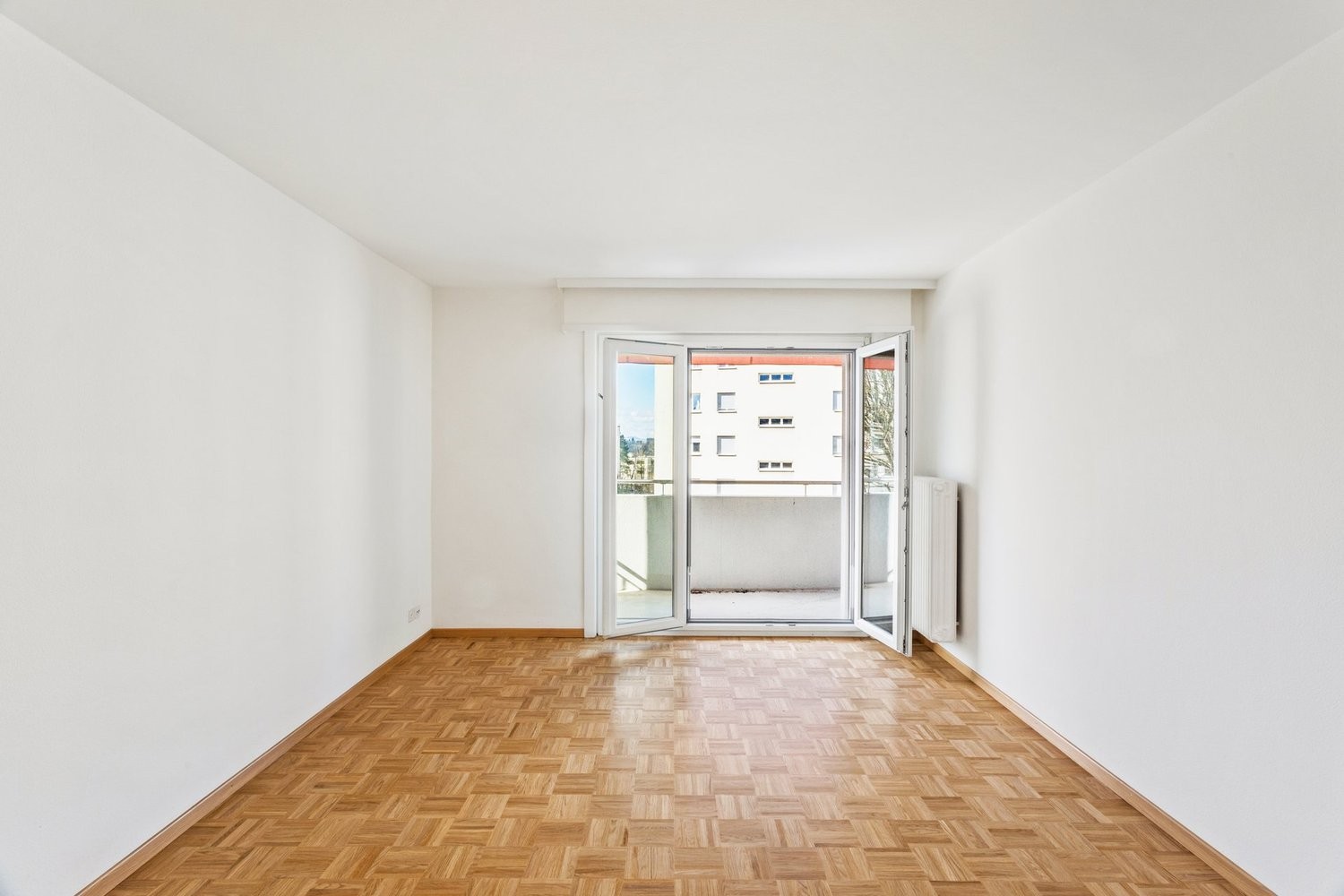 3 rooms apartment, photo 2 of 5