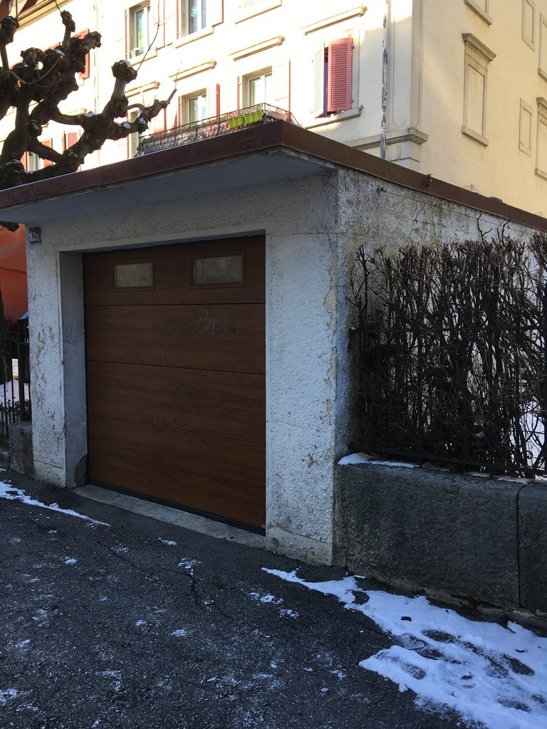 Single garage, photo 3 of 3