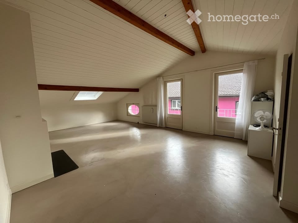 3 rooms apartment, photo 1 of 5