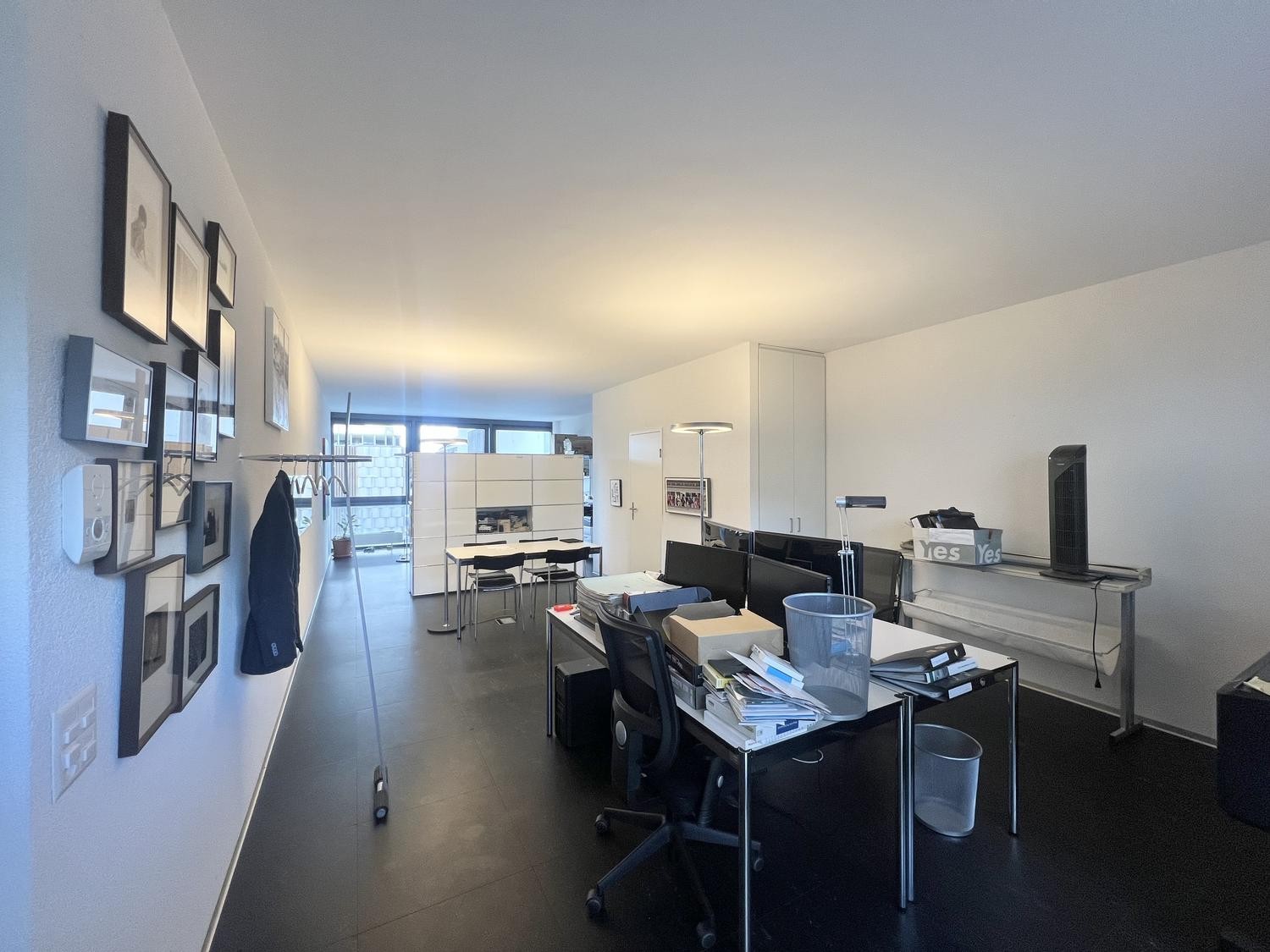 Office, photo 3 of 6