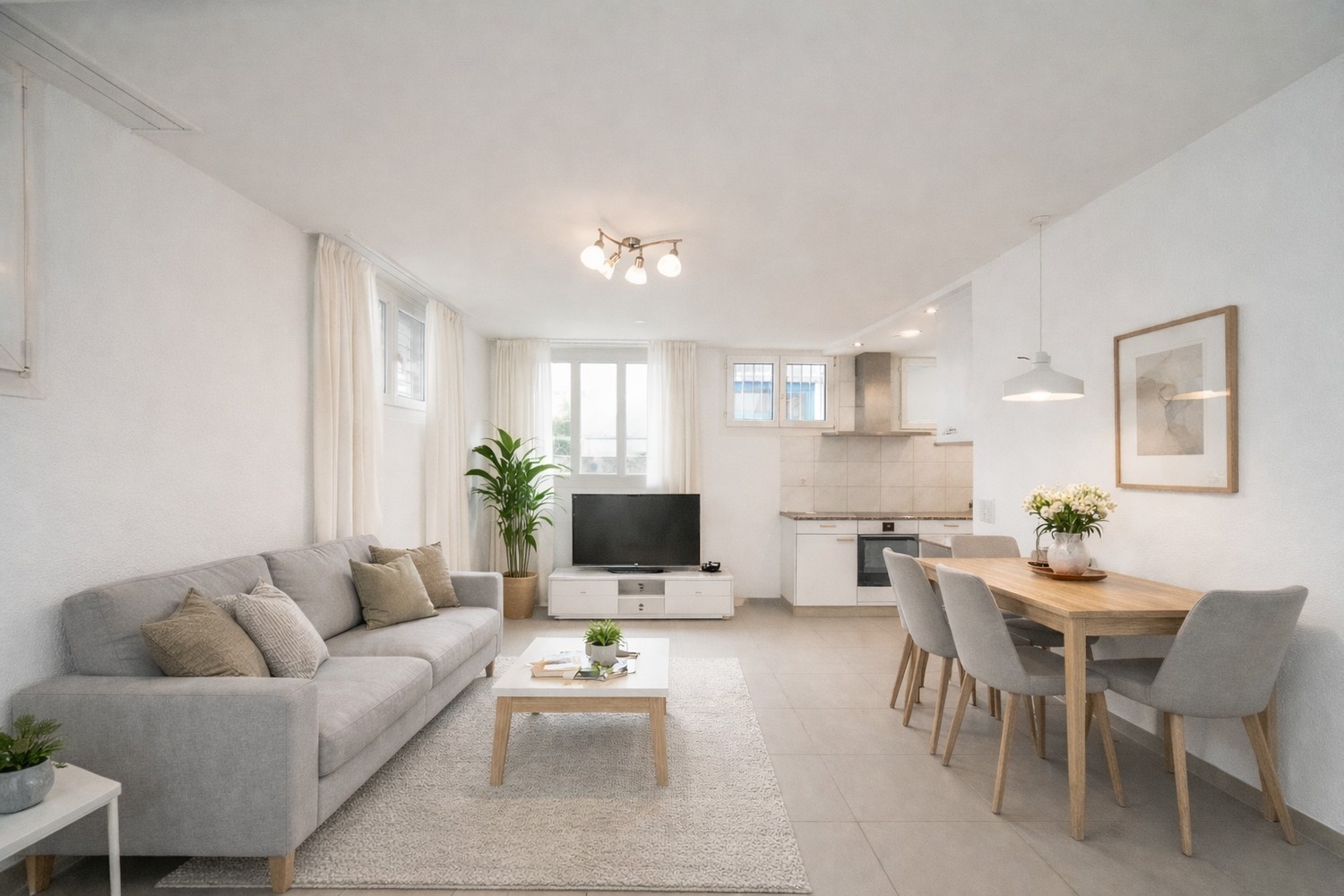 2 ½ rooms apartment, photo 1 of 9