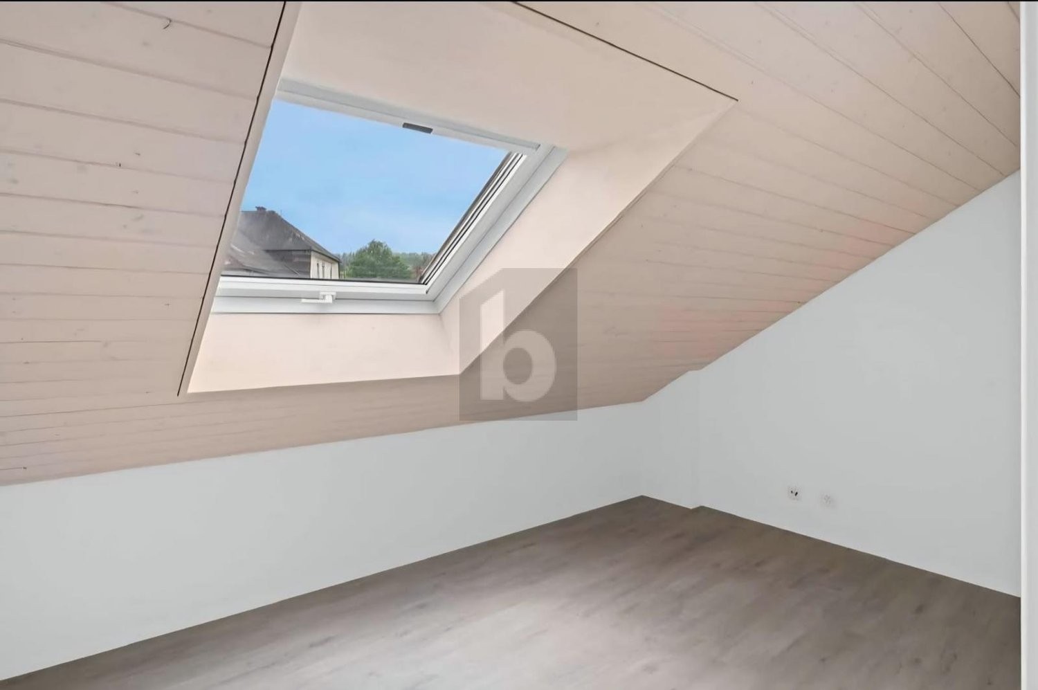 3 ½ rooms roof flat, photo 3 of 4