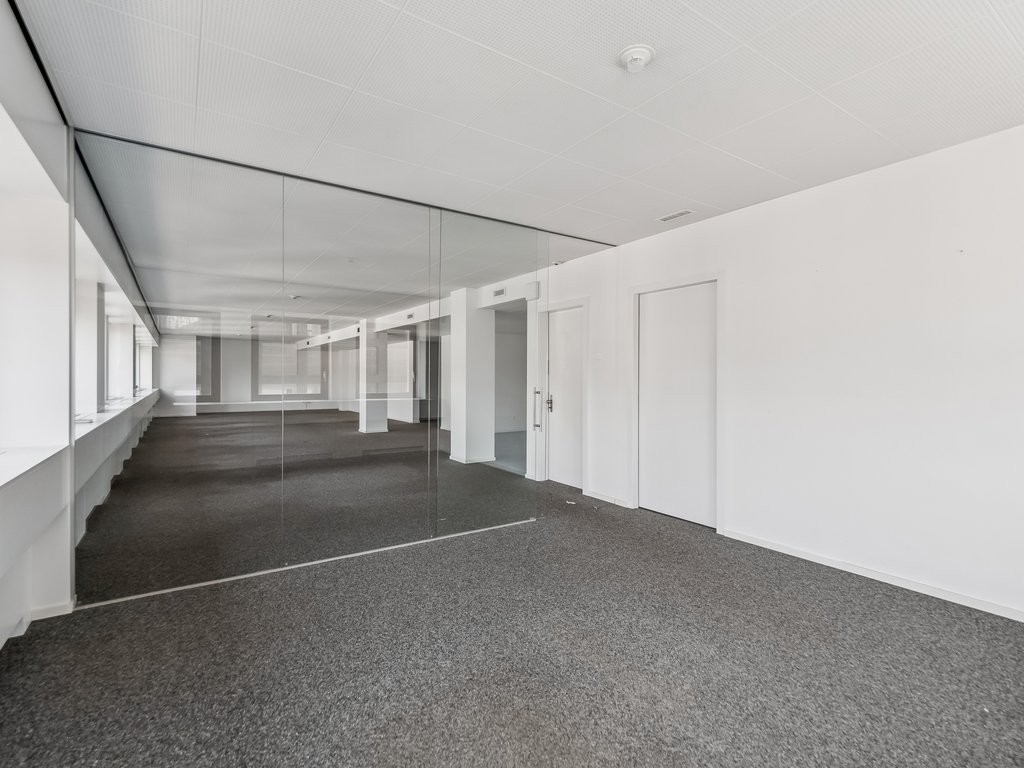 158m² office, foto 4 di 10