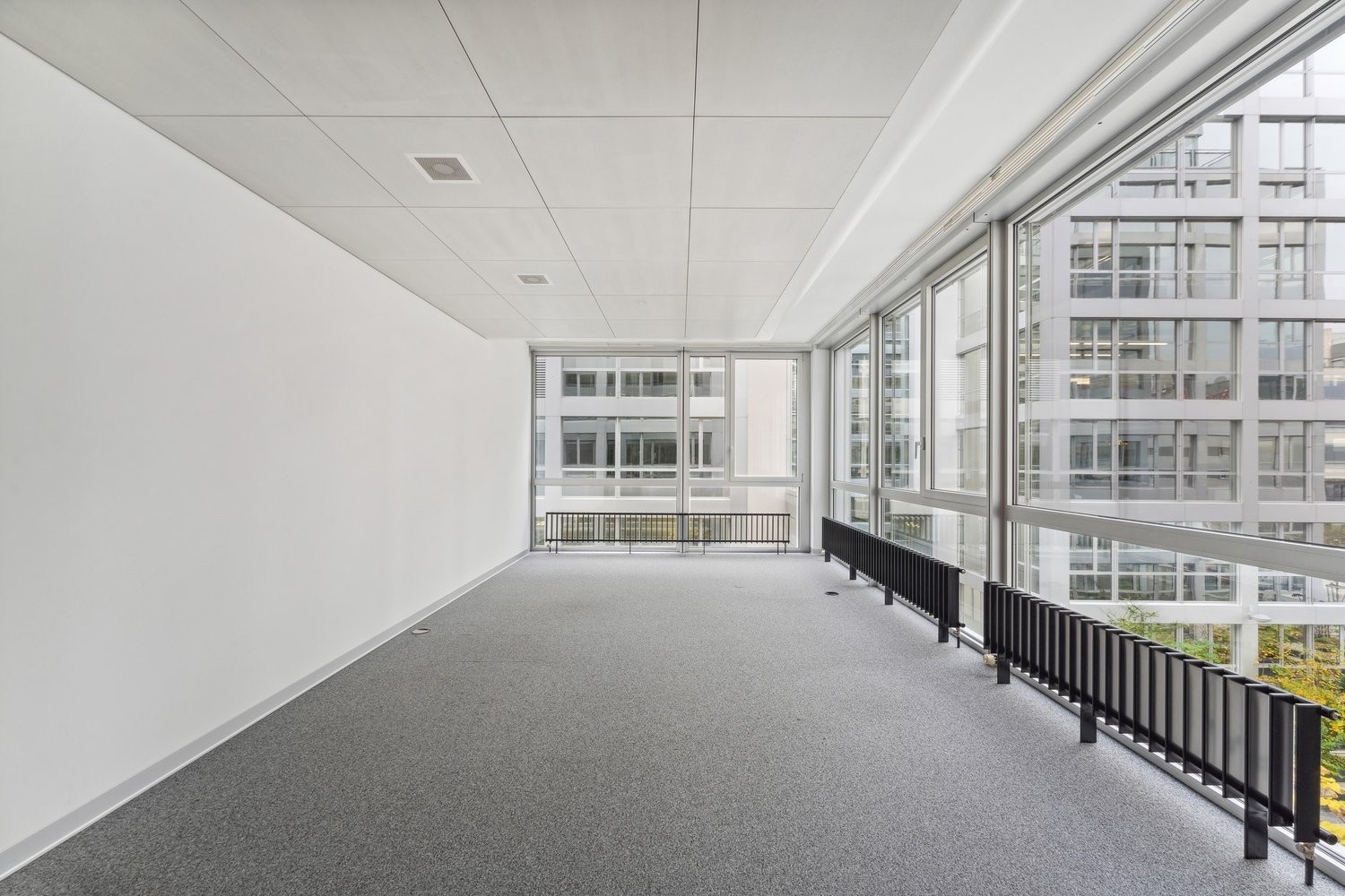 25m² office, photo 3 of 7