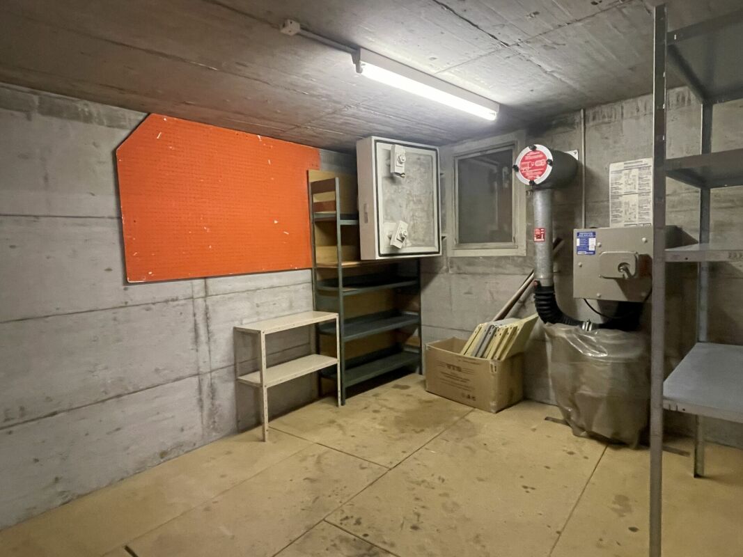 Storage room, photo 3 of 3