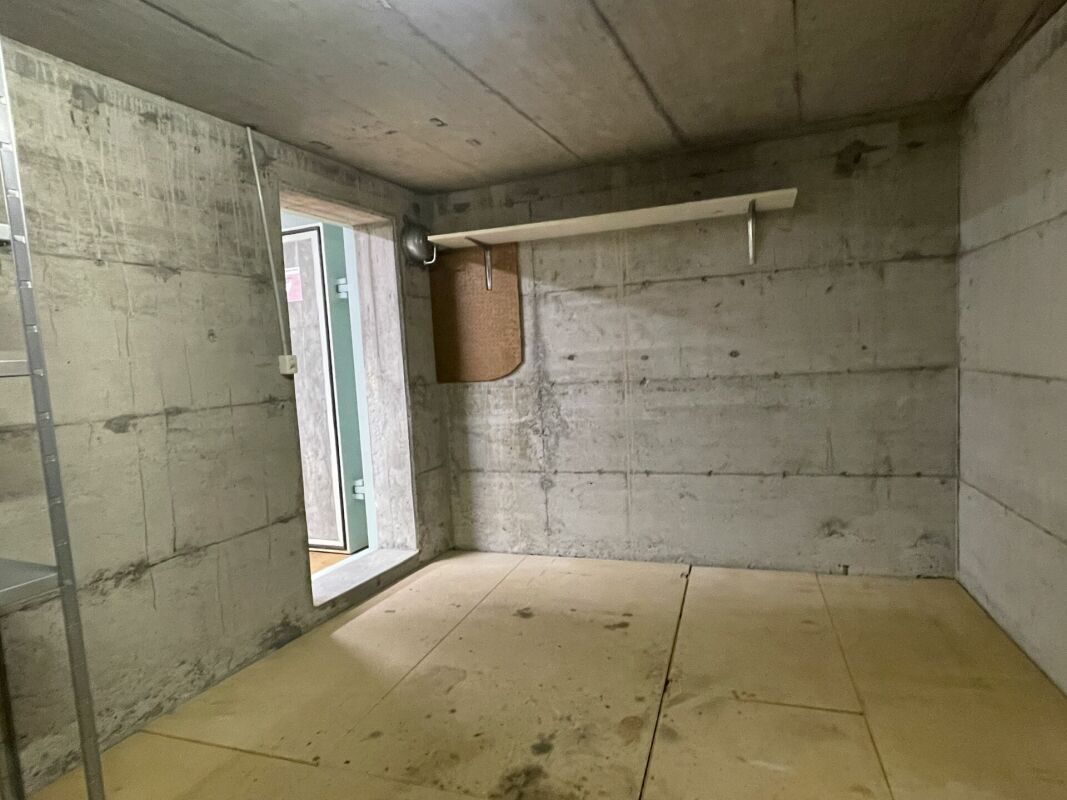 Storage room, photo 2 of 3