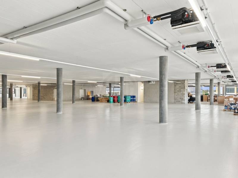 500m² industrial object