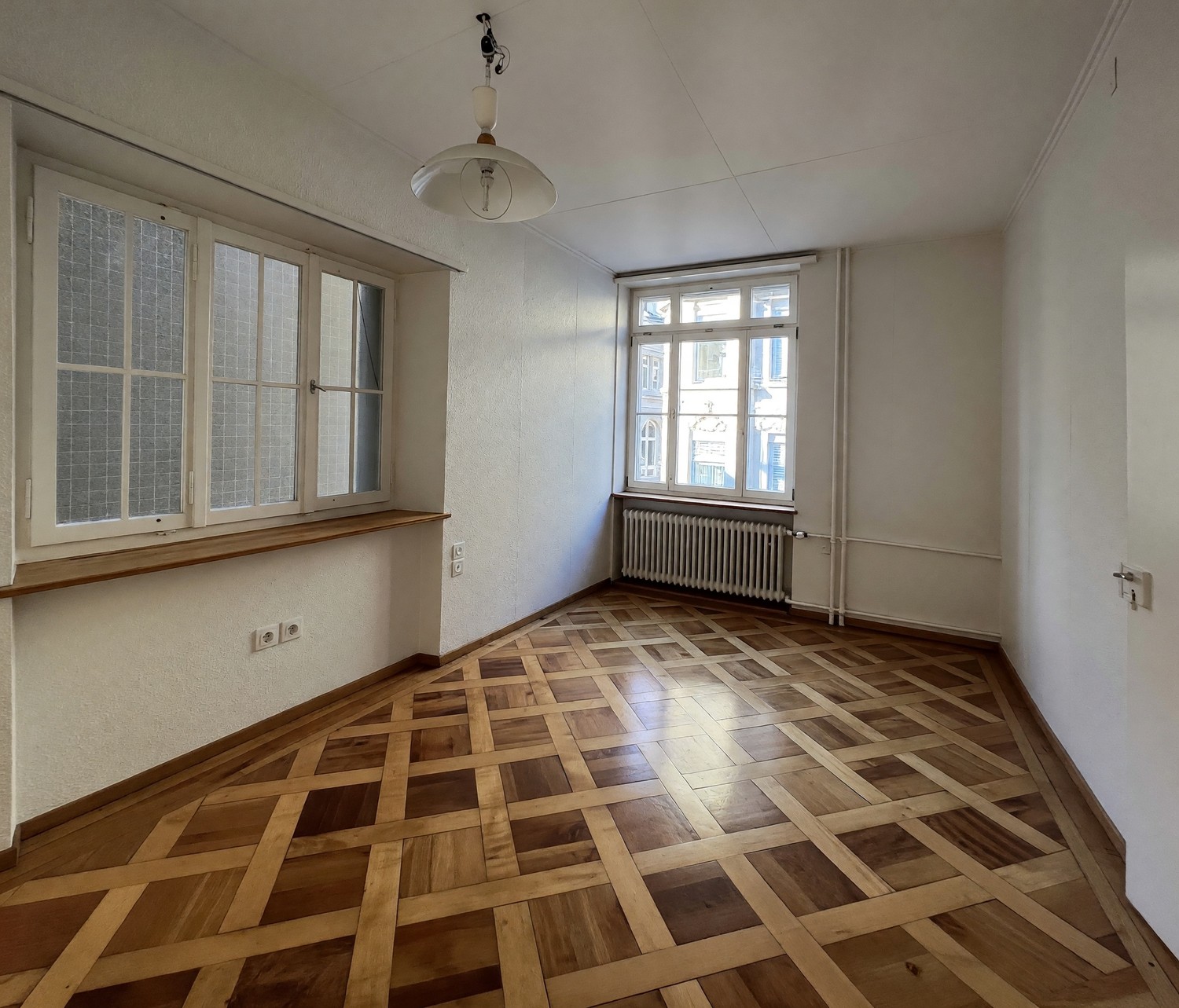 4 rooms apartment, photo 3 of 6