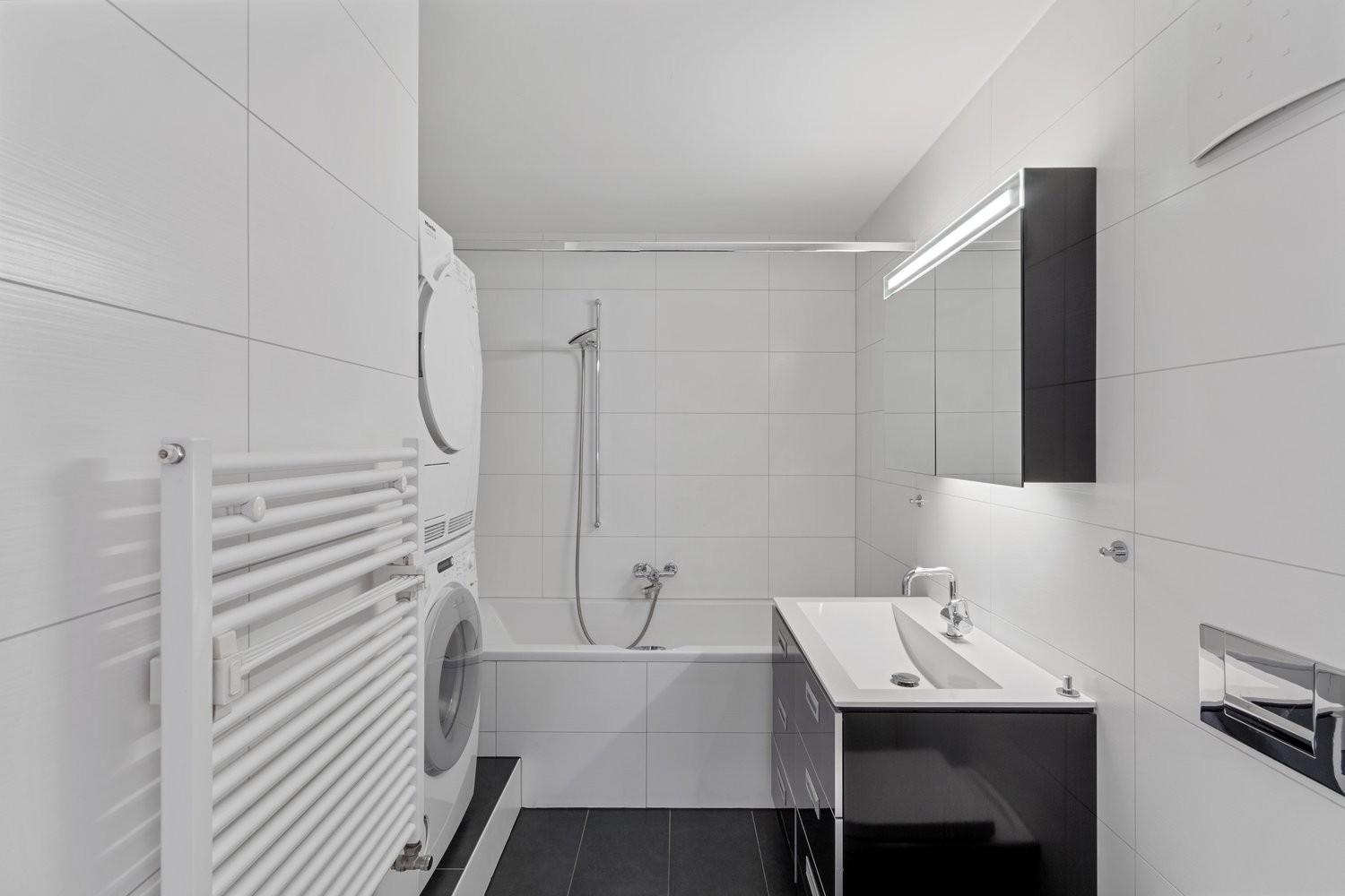 2 rooms apartment, photo 3 of 9
