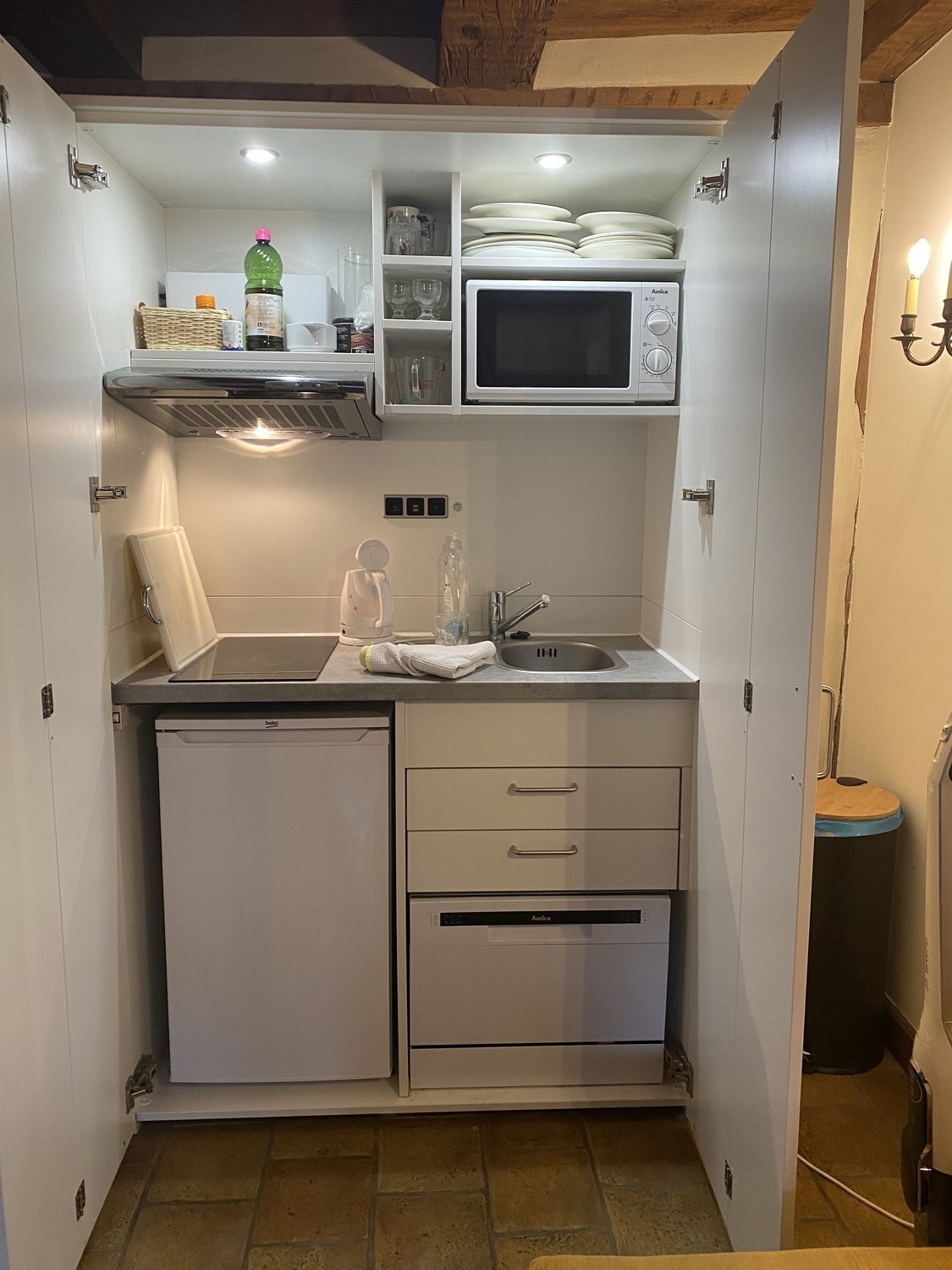1 room furnished flat