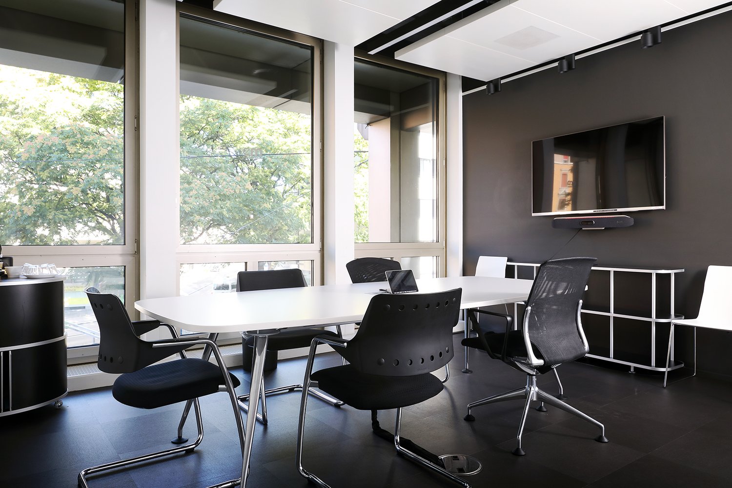 1322m² office, photo 7 of 10