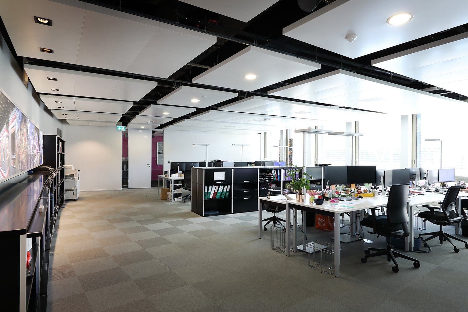 1322m² office, photo 10 of 10