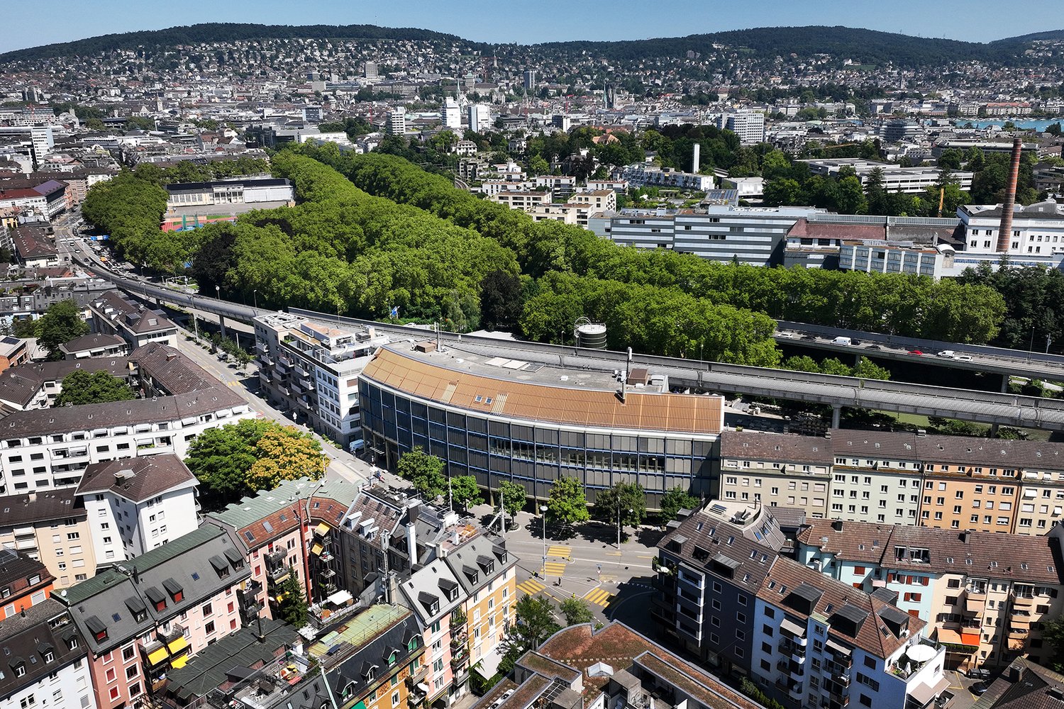 1322m² office, photo 8 of 10