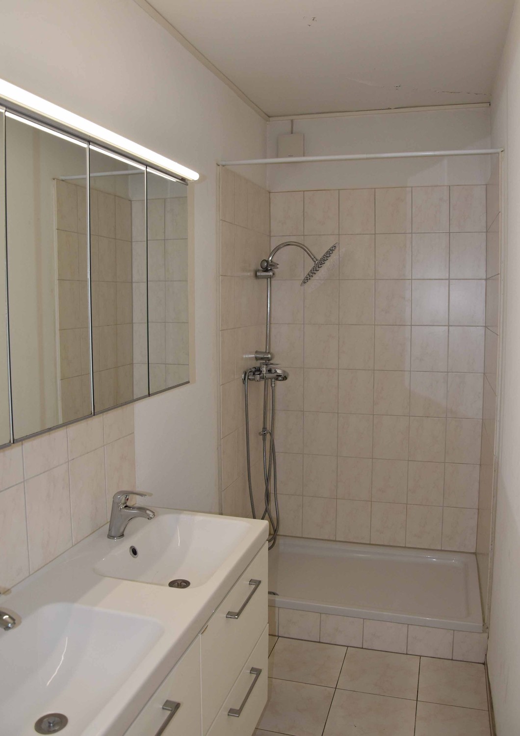3 rooms apartment, photo 8 of 9