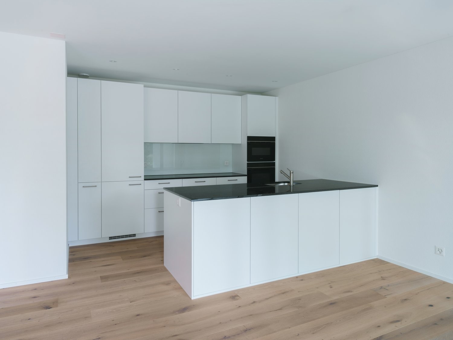 2 ½ rooms apartment, photo 1 of 8