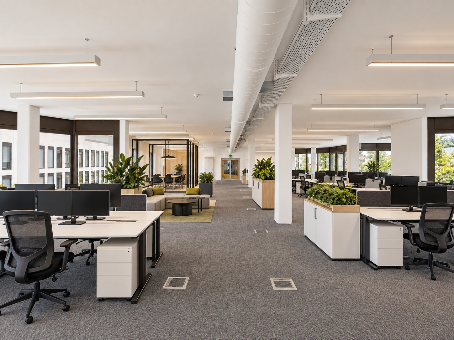 474m² office, photo 2 of 10