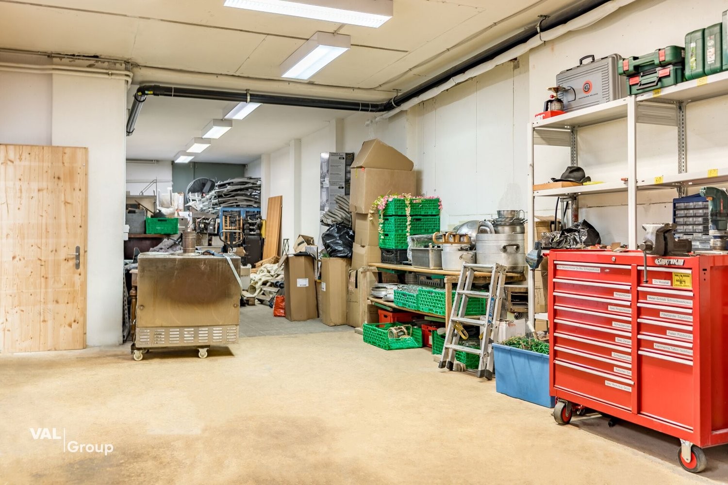 136m² commerciale