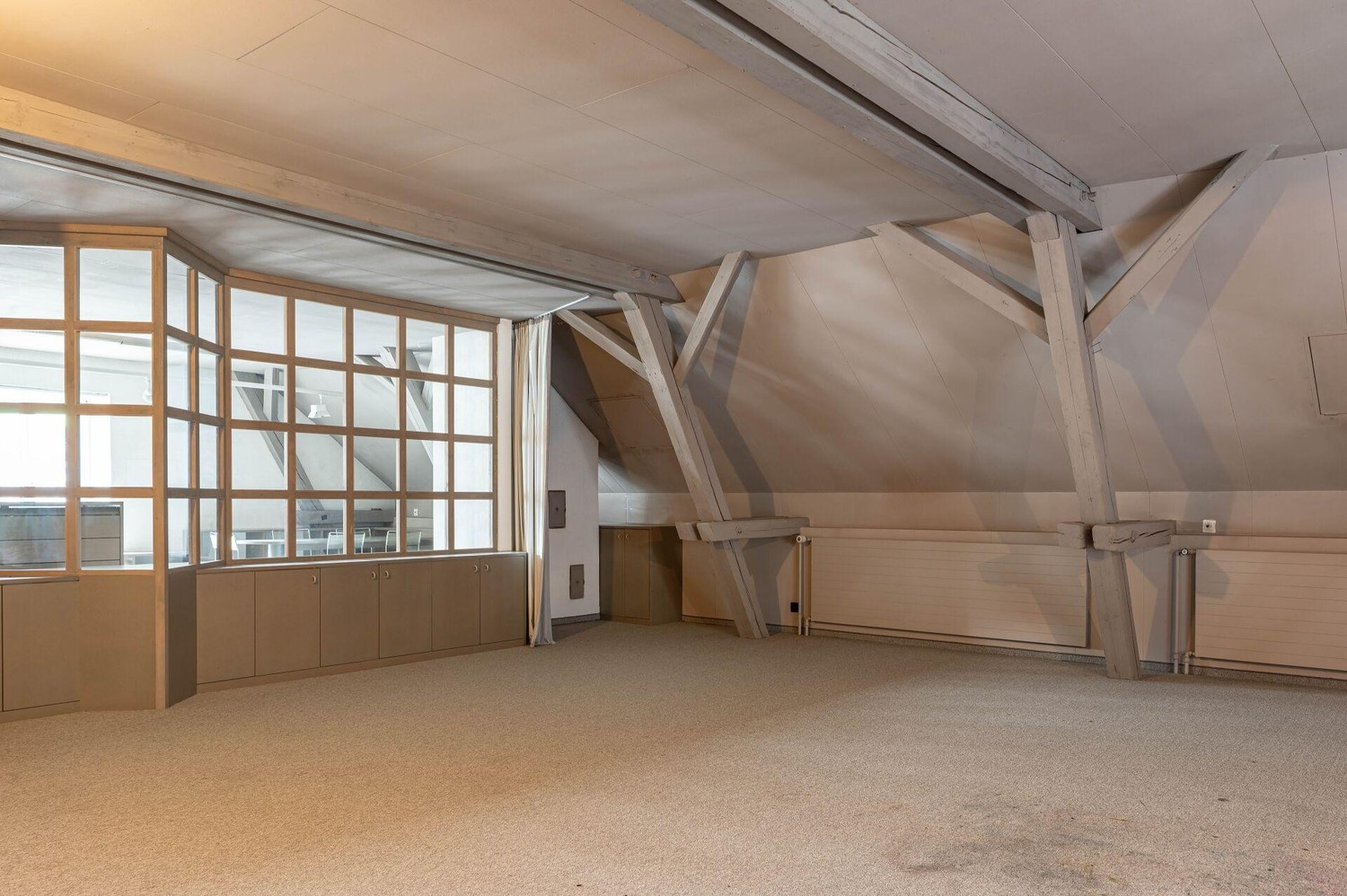 165m² commercial, photo 3 of 6