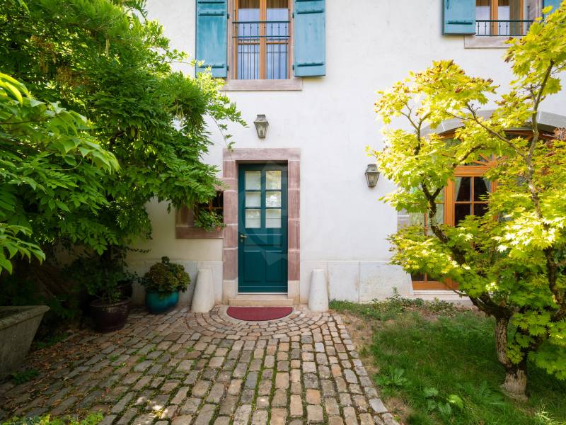 6 rooms single house