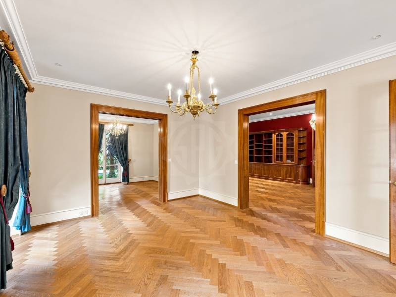 6 rooms single house